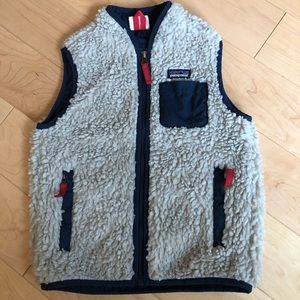 Patagonia Retro-X Fleece Vest in Natural/Navy (Size 5T)